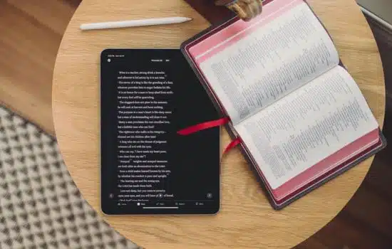 La Mejor Aplicación para Leer la Biblia: YouVersion Bible App