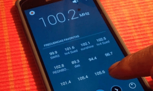 Radio AM/FM: Magia en tu Móvil