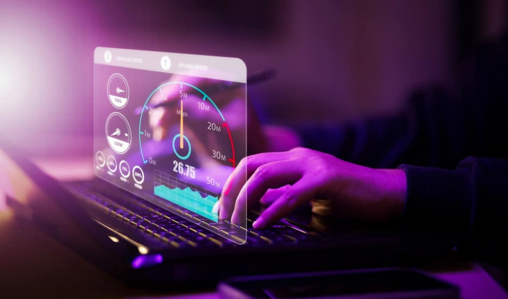 Evalúa Velocidad y Latencia para Conexión Eficiente