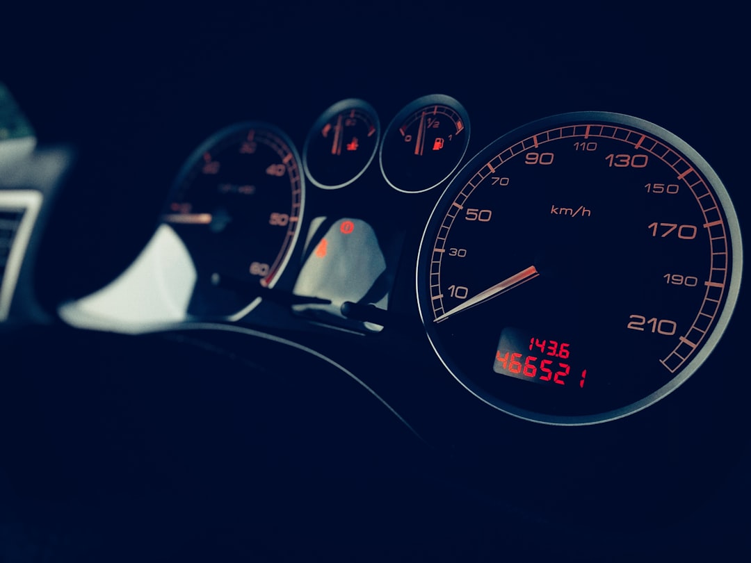 Guía práctica de escáner automotriz para diagnosticar fallos